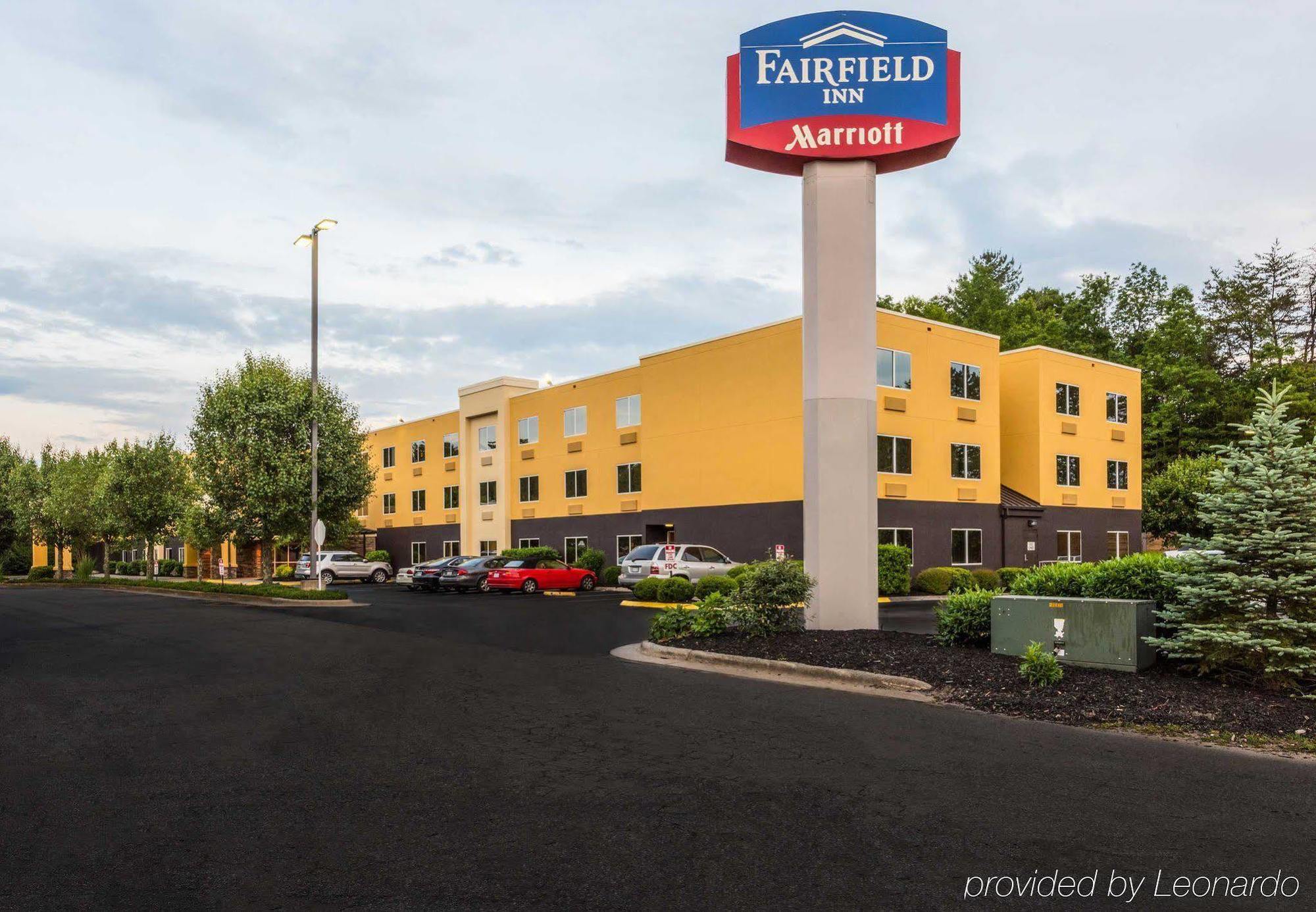 Wingate By Wyndham Fletcher At Asheville Airport Exterior foto